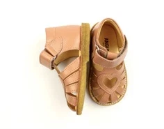 Angulus mørk peach sandal med hjerte